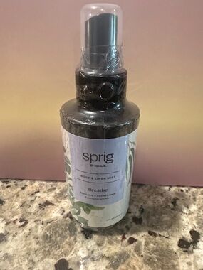 sprig Breathe Body & Linen Mist – Cooling Eucalyptus & Mint - Breathe